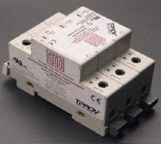 3-Pole AC DIN Rail